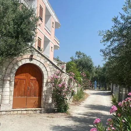 Irini's Qeparo