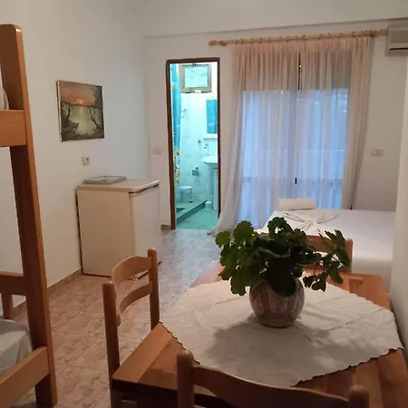 Apartment Irini's Qeparo